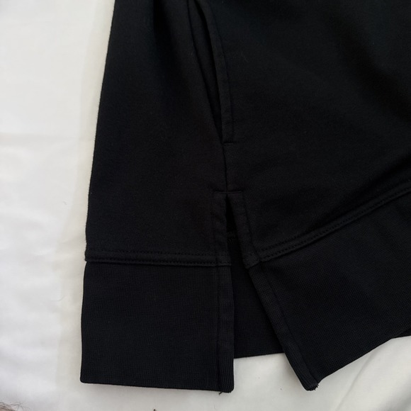 Nike Women's Get Fit Funnel-Neck Black/White Sweatshirt (CU5659-010) Size Medium - Picture 9 of 9